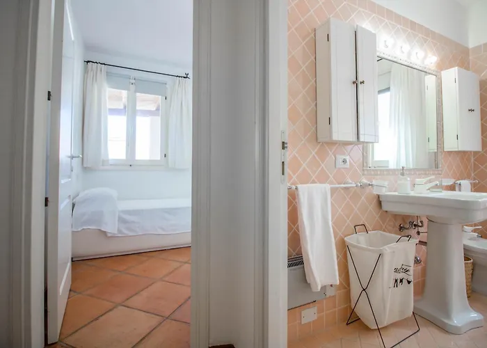 Guesthost - Square W Parking Apartment Porto Cervo