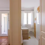 Guesthost - Square W Parking Apartamento