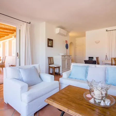 Апартаменти Luxury In Square With Parking