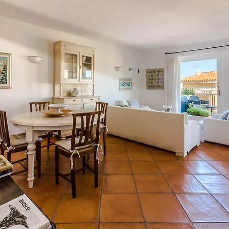 Апартаменти Luxury In Square With Parking *