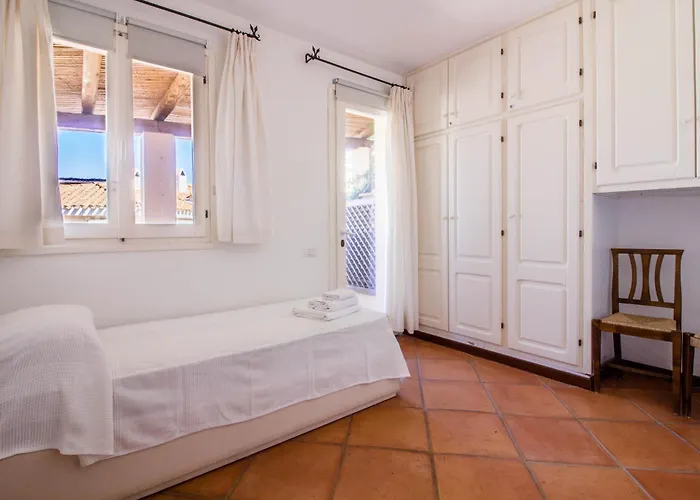 Guesthost - Square W Parking Apartment Porto Cervo