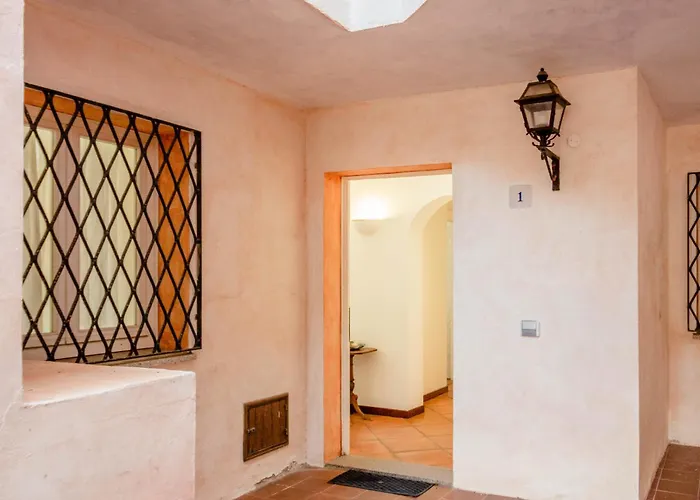 Guesthost - Square W Parking Apartment Porto Cervo